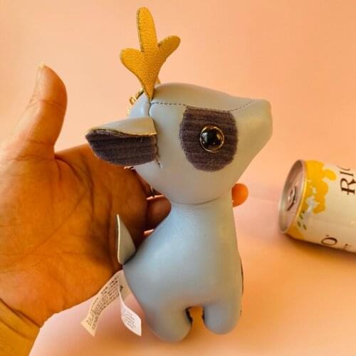13cm Leather deer keyring(no box) mobile phone accessory bag keychain car pendant plush giraffe doll small gifts boyfriends