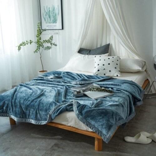 Ocean Blue Flannel Fleece Blanket Lightweight Plush Microfiber Polar Fleec Bed Blanket Cozy Solid Color Couch Blanket