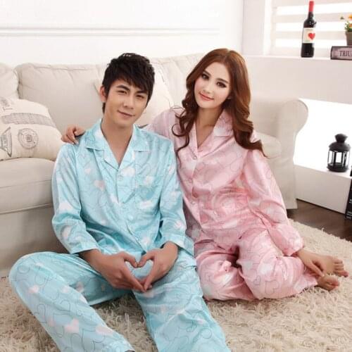 Spring And Autumn Lovers Pajamas Long Sleeves Love Imitation Silk Men And Women Silk Home Wear Suit Lounge Negligee Pajamas