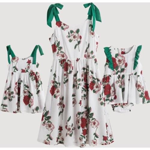 Fashion Family Matching Outfits Floral Kids Dresses for Girls Summer Flower Print Women Dress Family Party Baby Girl Clothes