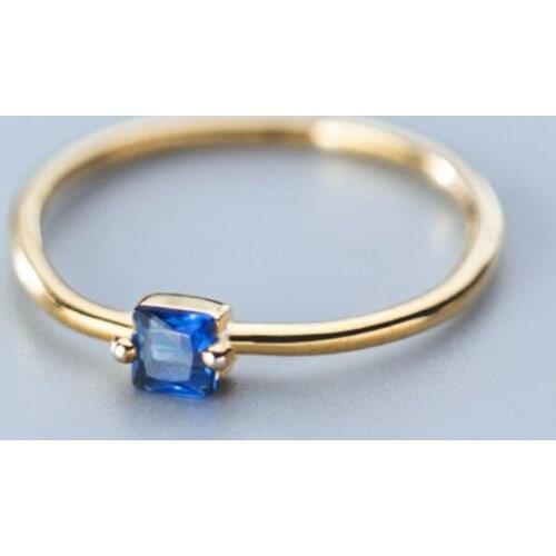 Fashion Simple Small Square Crystal Ring Exquisite Women Inlay Zircon Gold Silver Color Ring Elegant Girl Birthday Party Jewelry