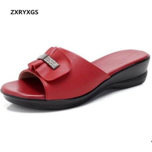 2021 New Rhinestone Bow Cowhide Summer Leather Slippers Women Sandals Comfortable Soft Women Shoes Fashion Casual Sandals Wedges