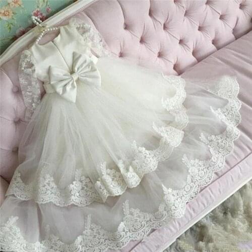 3/4 Sleeve Flower Girl Dresses A Line Jewel Lace Applique Girls Pageant Dresses With Tiered Skirts For Wedding Party Gown