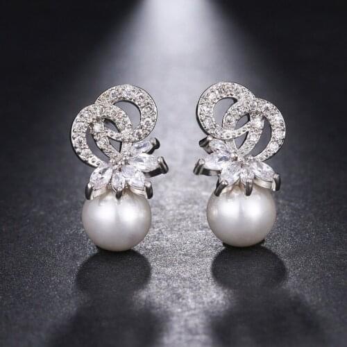 Unique Pearl Earrings