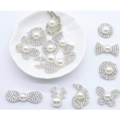 30Pcs Pearl Decor Circle Bow Tie Antlers Butterfly Wings Snowflake Padded Rhinestone Applique for DIY Clothes Headwear Patches