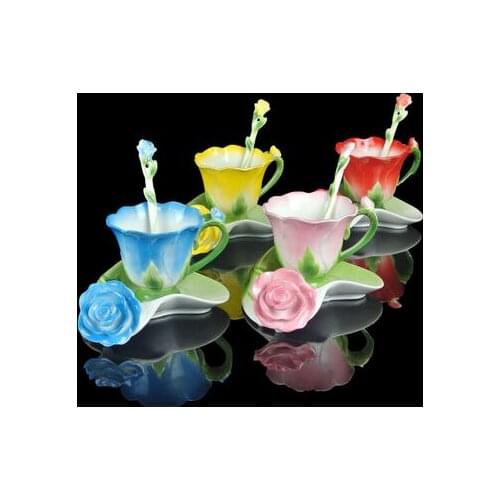 3D Rose Enamel Coffee Mug Tea Milk Cup Set With Spoon and Saucer Creative Ceramic European Bone China Drinkware Marriage Gift