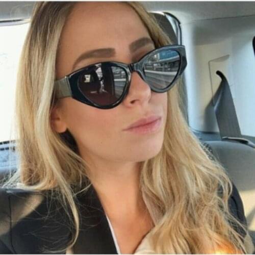 The New Trend Catwalk Small Frame Trendy Sunglasses Unisex Fashion Personality Repair Face Color High Quality Casual Sunglasses