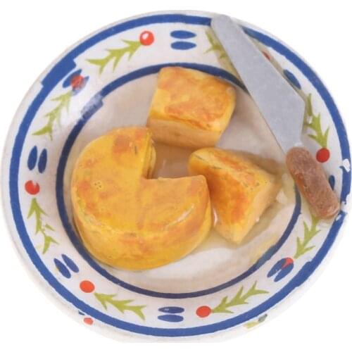 1:12 Dollhouse Miniatures Food Cheese Cake Plate Model Doll House Kitchen Decor Classic Pretend Play Kitchen Toys Gifts Present