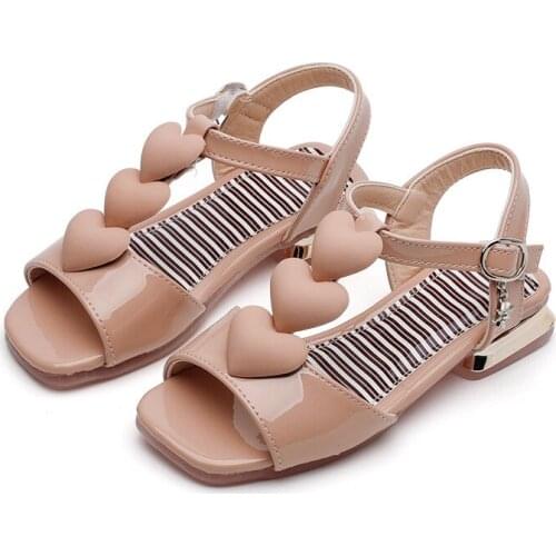 New Arrivals 2021 Kids Sandals Big Girls Fashion Love Heart PU Princess Low Heels Children Girl Summer Shoes Сандалии Sandales