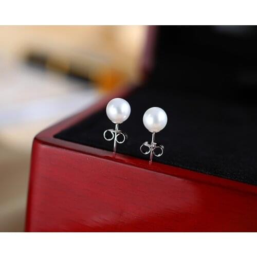 New classic mini pearl round 6-7MM AAA white pearl earrings female 925 sterling silver simple