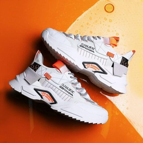 Sneaker Men hot Fashion breathable comfortable men slip sports mens man for sneakers trainers Casual Mens black fashion shoes s