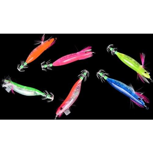 1Pcs Luminous Shrimp Fishing Lure Squid Night Fishing Squid Jigs Bass Bait Fish Tackle Equipment Accessories Random Color 10cm