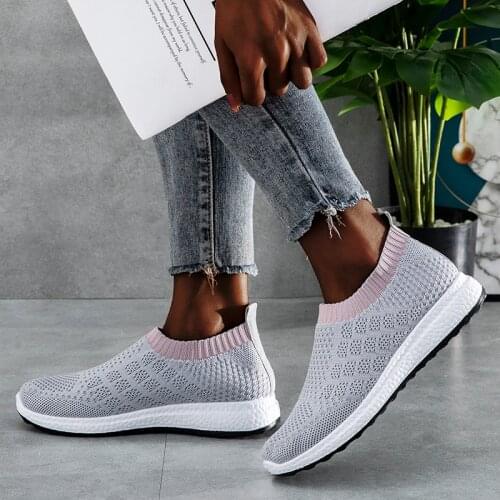 Summer womens sneakers Vulcanized Shoes Sock Sneakers Women Slip On Flat Shoes Women Plus Size Loafers ladies shoes