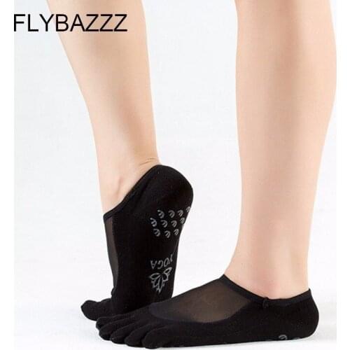Professional Yoga Socks Mesh Breathable Womens Stealth Boat Socks Non Slip Pilates Sock Five Finger Ballet Dance Sports Socks