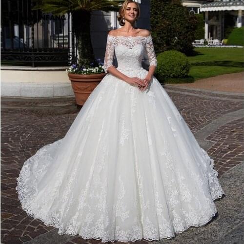 Elegant Boat Neck Full Sleeve with Jacket Bridal Ball Gown High-End Button Chapel Train Embroidery Appliques Tulle Wedding Dress