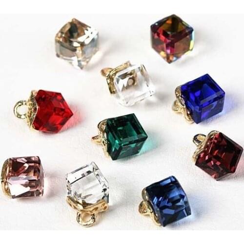 100pcs Cube Crystal Beads Beacelet Pendant Jewelry Findings DIY Crafts Handmade Crystal Cube Gift Charms Pendant 8*15MM