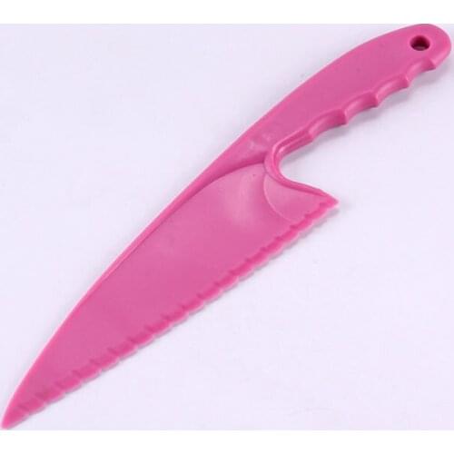 100pcs/lot Pizza Cake Bread Plastic Cutter Cake Knife Food Grade PP Serrated Blade For Cut Sushi Baking Kitchen Supplies