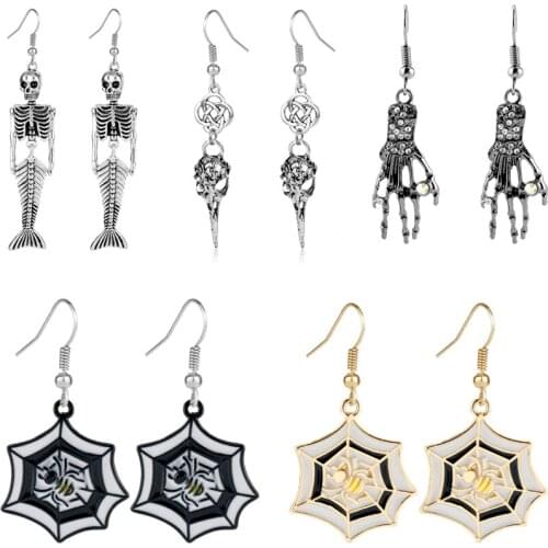 Halloween Vintage Skeleton Skull Drop Earrings Gothic Bird Raven Skull Claw Spider Web Earrings for Women Jewelry Party Gifts