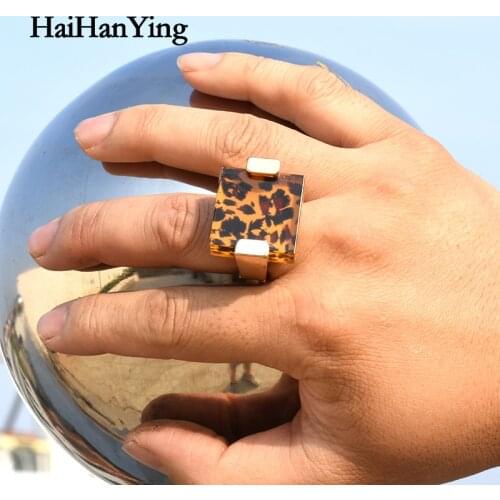 New Gold Leopard Resin Resizable Rings Unique Goth Animal Jewelry Party Gift for Women Men Initial Ring
