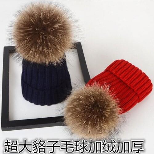 Womens Hat Winter Womens Beanie Fox Fur BallFemale Knitted Hat Real Raccoon Wool Plus Velvet Thickening Balaclava