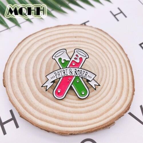Creative Experiment Equipment Chemistry Test Tube Enamel Brooch Alloy Badge Denim Clothes Bag Pin Cute Cartoon Jewelry Gift
