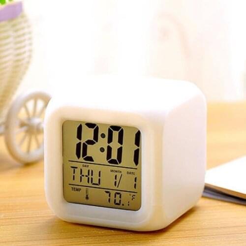 Office desk clock 7 Color Changing Digital Cube Alarm on the desk clock relogio de mesa настольные часы reloj de escritorio