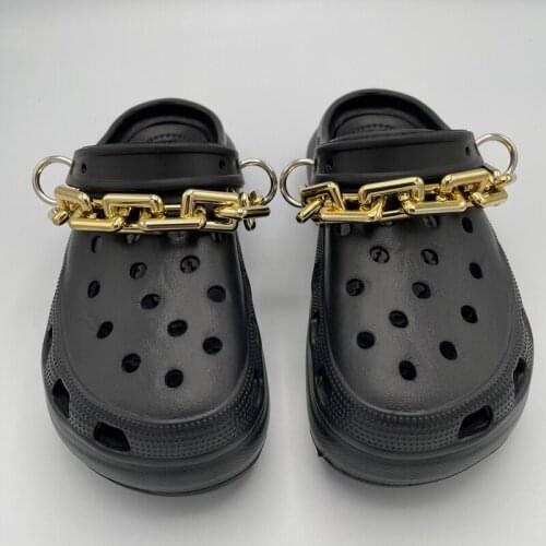 2021 Punk Fashion Acrylic Golden Shoe Chain Custom Croc Charms Decoration For Womens Clogs Girl Jibz Shoe Jewelry Accessories