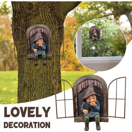 Wall Hanging Mischievous Garden Gnome Voyeur Sculptur, Funny Garden Tree Decoration Garden Yard Statue Sculpture Decoration