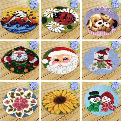 Santa Claus Latch Hook Rug Mat Carpet Animals Series DIY Button Pad Package Smyrna klink haak Embroidery Pillow knooppakket
