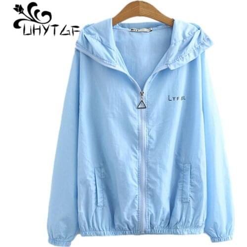 UHYTGF 4XL Oversized Coat Women Long Sleeves Hooded Ice Silk Summer Jacket Anti-UV Breathable Thin Sun Protection Clothing 1540