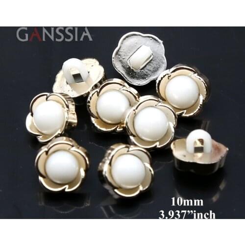30pcs/lot Size:10mm Cute White Flower Buttons Good Quality Resin Button Scrapbooking DIY Accessories (ss-838)
