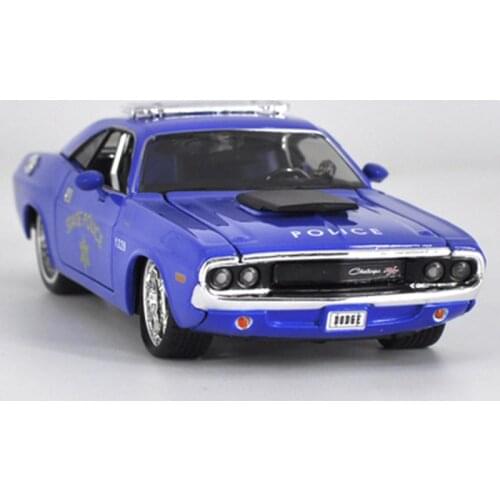 Maisto 1:24 Scale Dodge Challenger SRT Police Car Model Diecast Metal Vehicle Toy Boy Birthday Present Souvenir