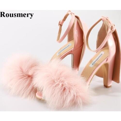 New Fashion Women Open Toe Pink Hairball Design Thick Heel Gladiator Sandals Cut-out Charming Rome Knight High Heel Sandals