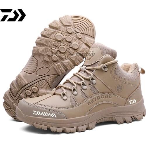 Men Daiwa Hiking Fishing Shoes Anti-skid Mountain Climbing Boots Outdoor Athletic Breathable Waterproof Anti-wear Fishing Shoes