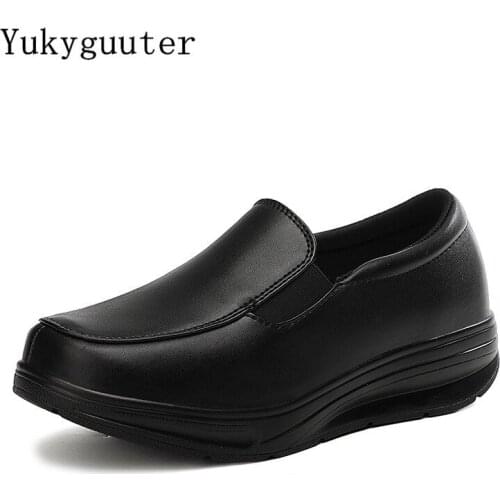 Woman Sneakers Running Shoes Girls Flat Outdoor Breathable Lightweight Athletic Elastic Shallow Chunky Platform Plus Size 35-42