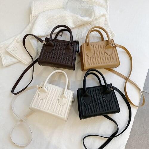 Fashion PU Leather Womens Crossbody Messenger Bag Portable Ladies Solid Color Mini Square Shoulder Handbags Trave Chain Purse