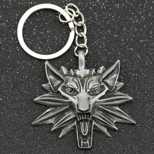 Wolf Keychain Geralt of Rivia 3 Wild Hunt Medallion Red Eyes Logo Keyring Key Chain Ring Vintage Punk Game Men Jewelry