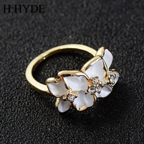 H:HYDE Rings With Crystals