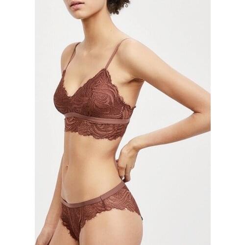 Lingerie Set Sexy Women Underwear Vintage Maple Leaf Intimates Comfortable Wire Free Push Up Bra Set Lace Thin ABC Cup Lingerie