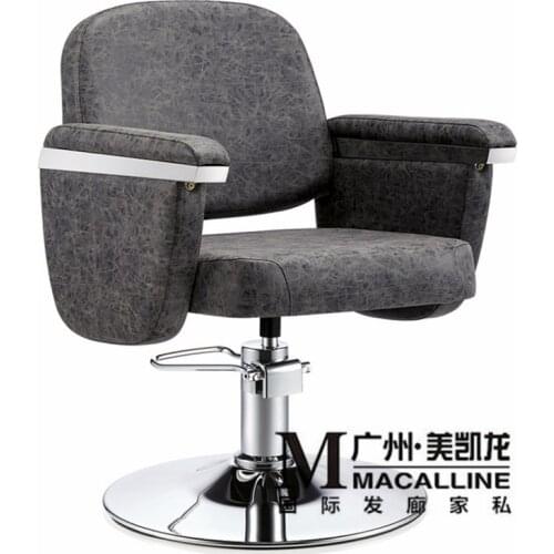 The barber chair. Sell like hot cakes salon chairs can be put down haircut chair. Drop the swivel chair