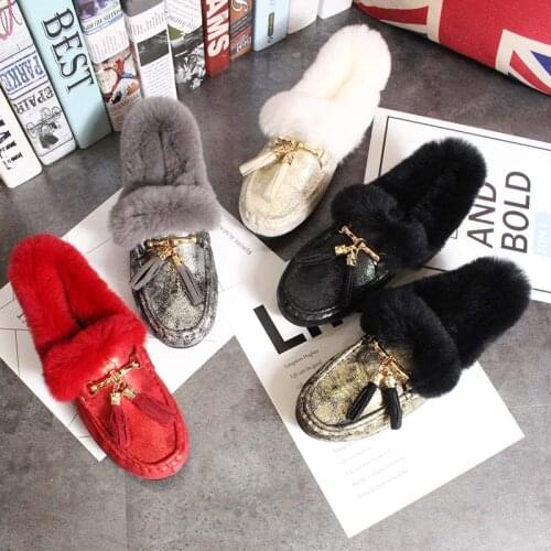Europe Style Autumn & Winter Artificial Fur Flat Heels Womens Shoes Tassel Peas Shoes Warm Female Shoes 5 Colors