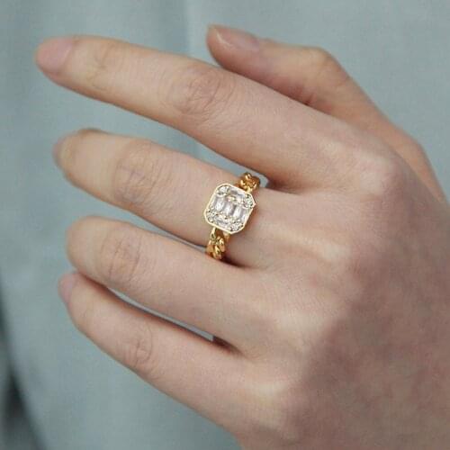 Shiny Zircon Beads Finger Rings For Women Big Geometric Square Gold Chain Ring Jewelry Luxury Brand Design Jewellery Gift
