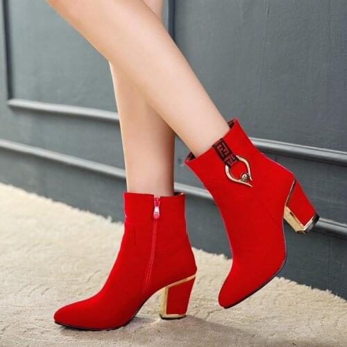 Big Size 11 12 13 European and American wind-tipped high heel side zipper metal decorative short boots