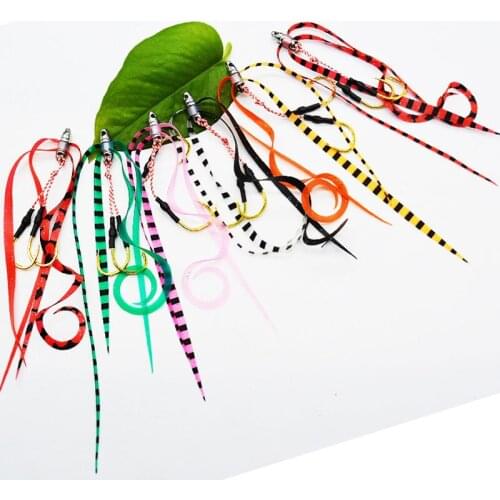 With Two Hooks Freshwater High Quality Fishing Lure Artificial Buzzbait 11CM/2G Anti-Corrosion Silicone Fishing Bait