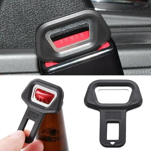 1PCS Car Safety Belt Buckle Clip Bottle Opener For Audi A1 A3 A4 B6 B8 B9 A3 A5 A6 A7 A8 C5 Q7 Q3 Q5 Q5L SQ5 R8 TT S5 S6 S7 S8