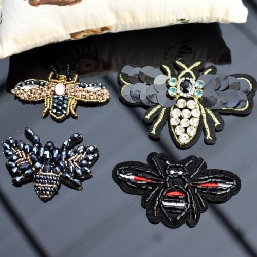 Handmade Rhinestone Beaded Sequin Bees Patches, Cool Fashion Sew on Crystal pearl patch for clothes beaded Applique cute patch