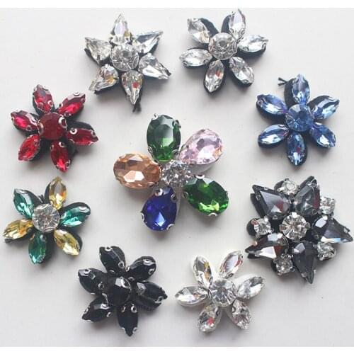 20pieces/lot Handmade Patches glass/rhinestones clothing applique beaded sequins flowers hand sew or glue about 3cm
