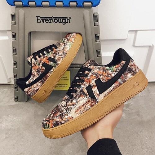 2021 spring/summer mens casual shoes fashion heightener platform Casual sneakers breathable wear resistant canvas mens shoes