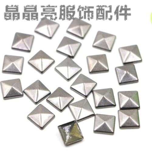 200PCS/LOT Metal Studs Hot fix rhinestones10*10mm pyramid Square ANTI-Sliver for clothing/shoes/phone good quality