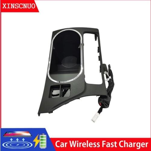 Car Accessories wireless charger for car For Toyota Corolla/Levin 2014-2018 Fast Charging Wireless Onboard Car Charging Pad